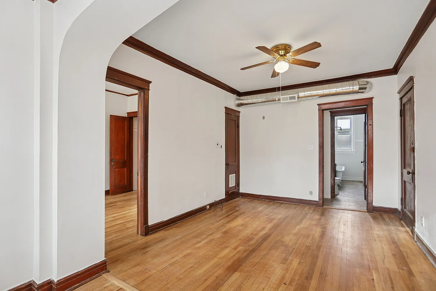 3718 W CULLOM AVE 60618-unit#2-Chicago-IL