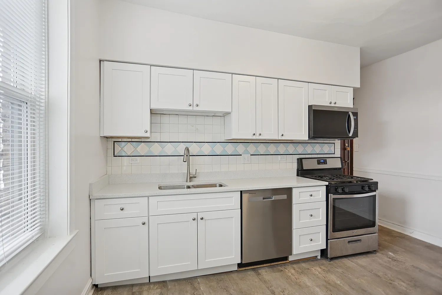 3718 W CULLOM AVE 60618-unit#2-Chicago-IL