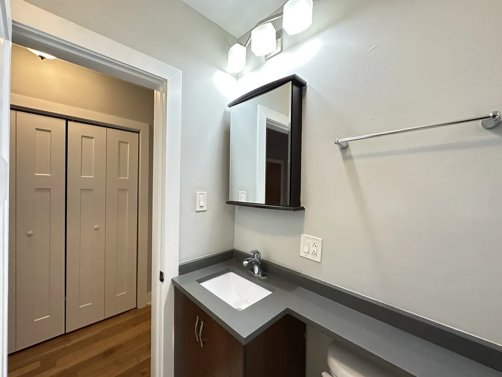 425 W Roscoe, , 60657 60657-unit#603-Chicago-IL