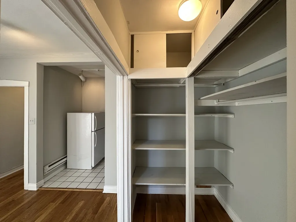 511 W Melrose, , 60657 60657-unit#314-Chicago-IL