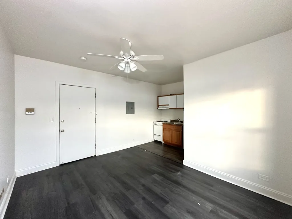3957 W Irving Park, , 60618 60618-unit#314-Chicago-IL