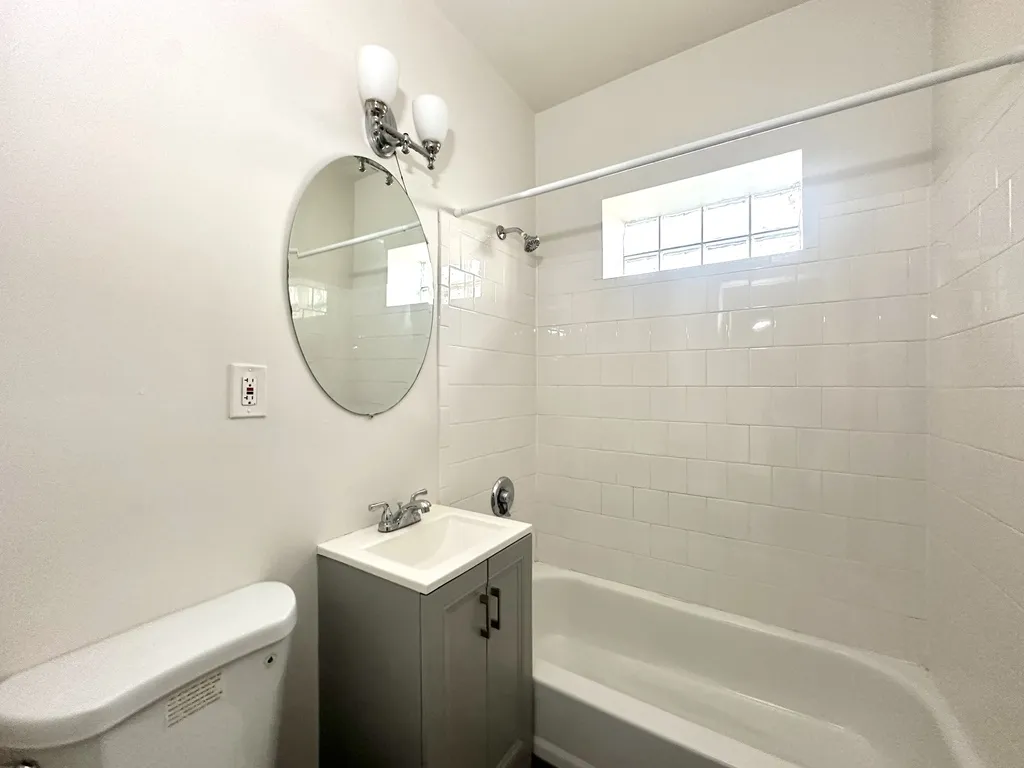 3957 W Irving Park, , 60618 60618-unit#314-Chicago-IL