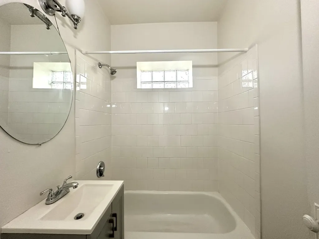 3957 W Irving Park, , 60618 60618-unit#314-Chicago-IL