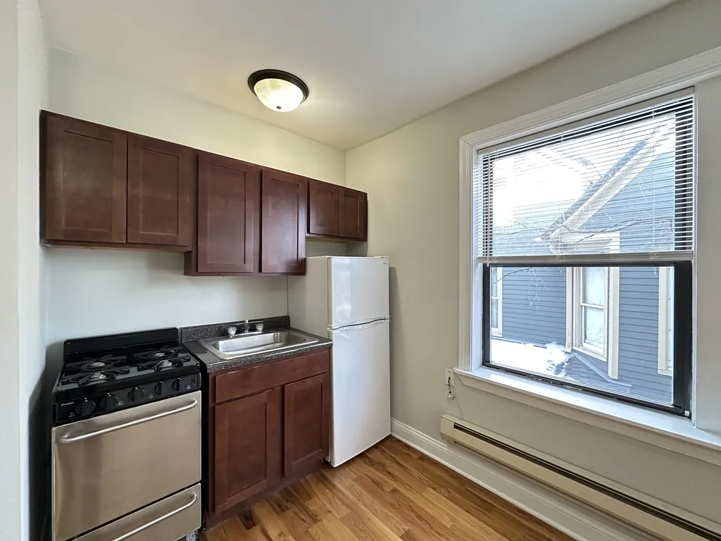 4546 N Damen, , 60625 60625-unit#305-Chicago-IL