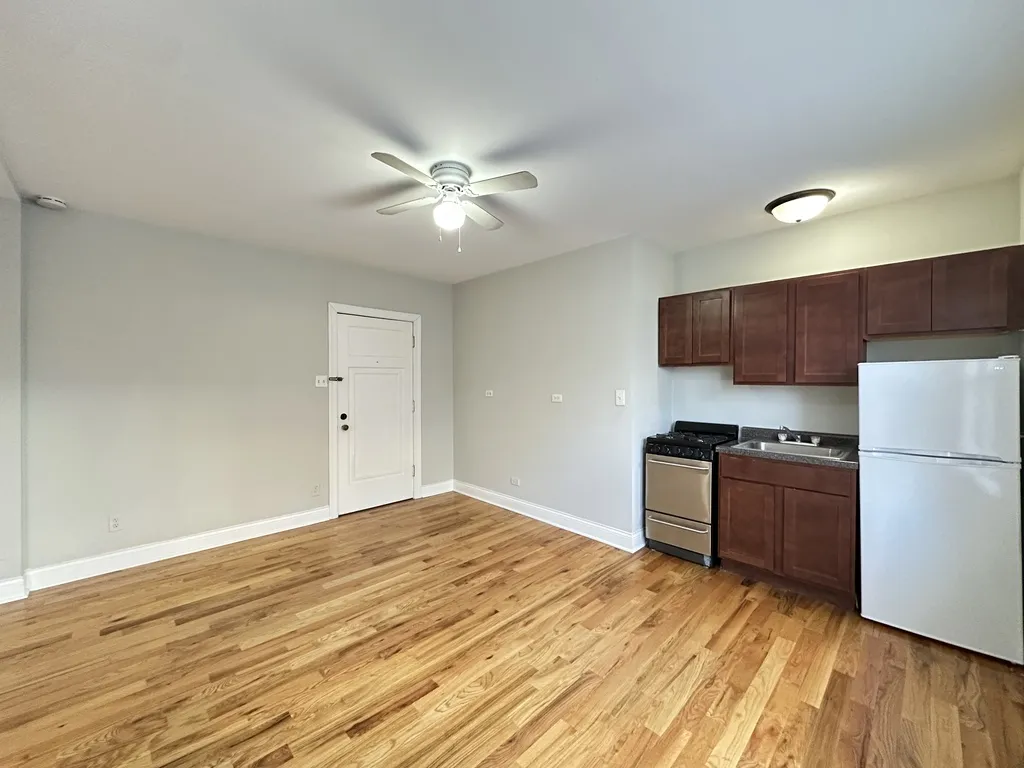 4546 N Damen, , 60625 60625-unit#305-Chicago-IL