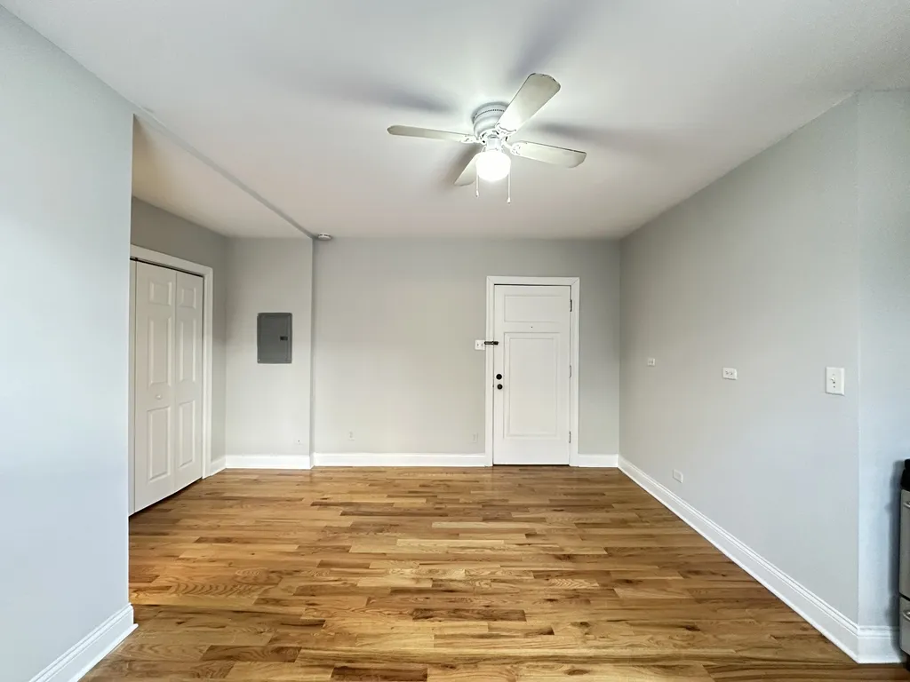 4546 N Damen, , 60625 60625-unit#305-Chicago-IL