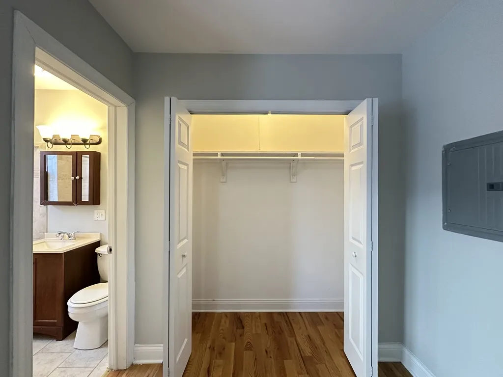 4546 N Damen, , 60625 60625-unit#305-Chicago-IL