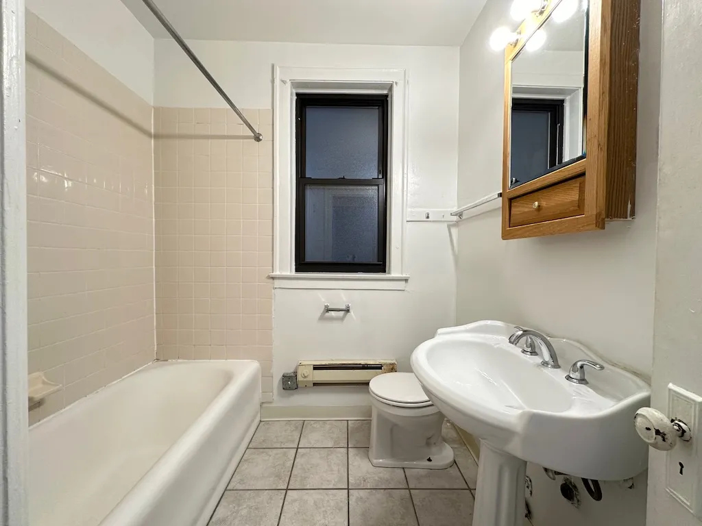 1117 W Oakdale, , 60657 60657-unit#A2-Chicago-IL