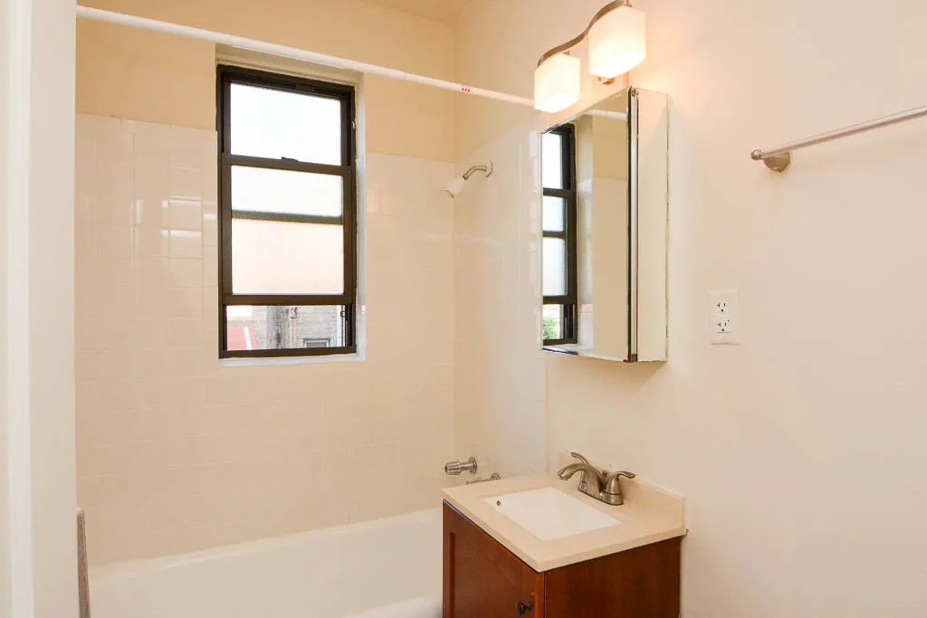4614 N Paulina, , 60640 60640-unit#209-Chicago-IL