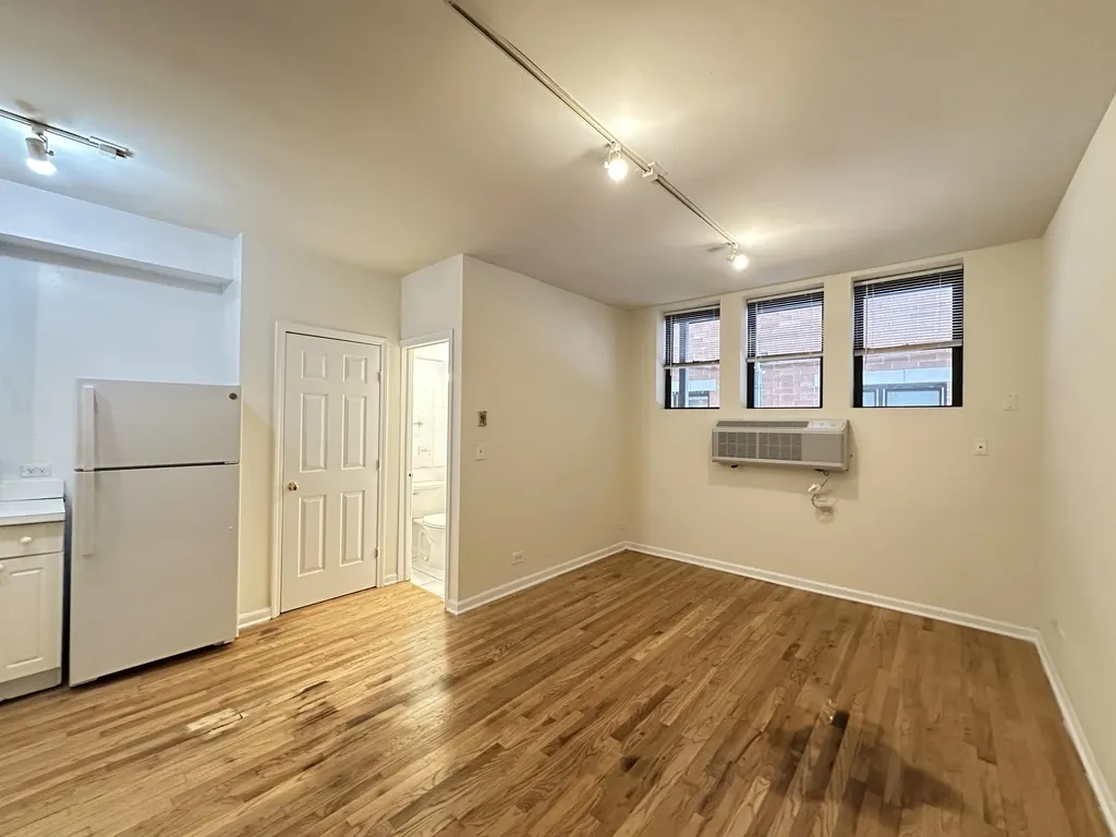 917 W Dakin, ,  60613 60613-unit#104-Chicago-IL