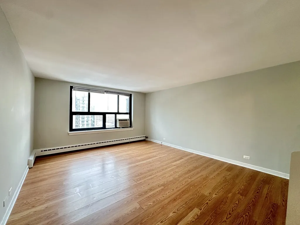 445 W Wellington, , 60657 60657-unit#10F-Chicago-IL