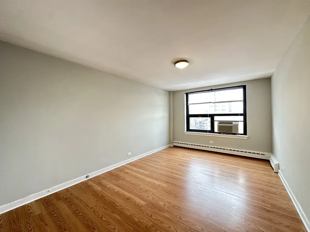 445 W Wellington, , 60657 60657-unit#10F-Chicago-IL