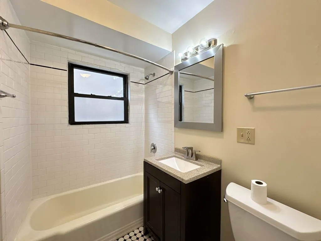 1644 W Sherwin, ,  60626 60626-unit#A2-Chicago-IL