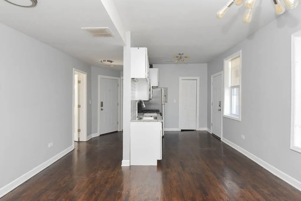 3301 N Harding, , 60618 60618-unit#E2-Chicago-IL