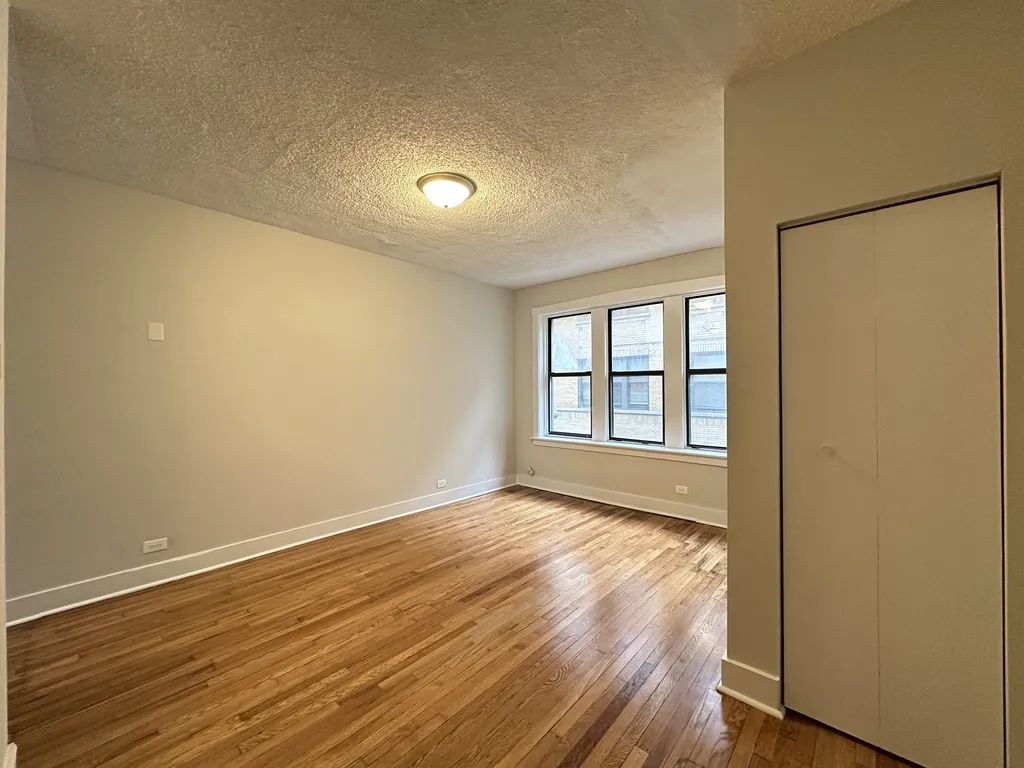 1540 N Kedzie, , 60651 60651-unit#1M-Chicago-IL