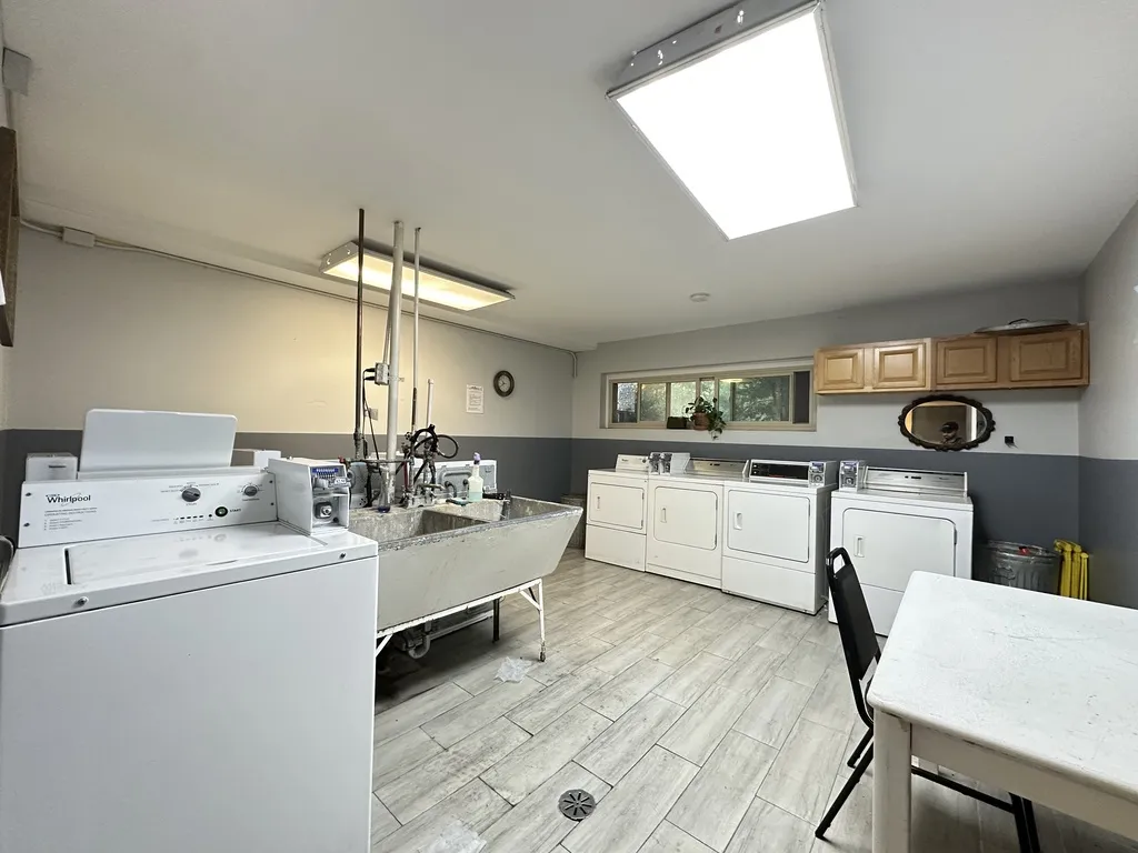 8644 Boulevard, Chicago, 60077 60077-unit#306-Skokie-IL