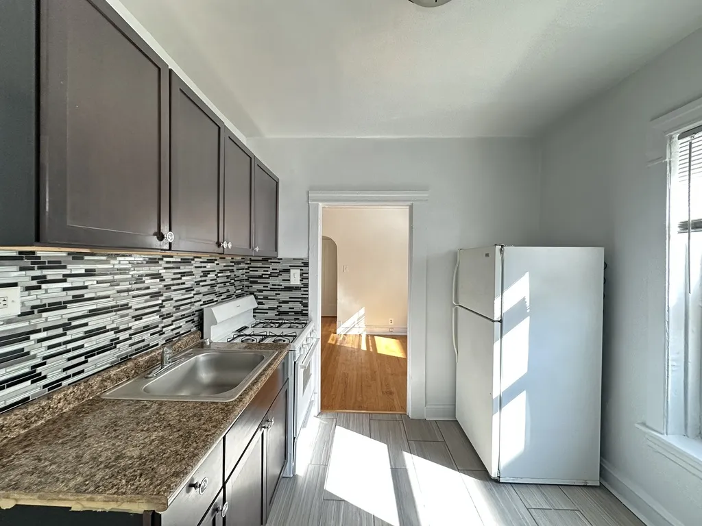 6347 N Magnolia, ,  60660 60660-unit#2M-Chicago-IL