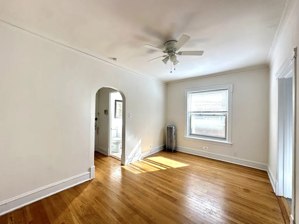6347 N Magnolia, ,  60660 60660-unit#2M-Chicago-IL