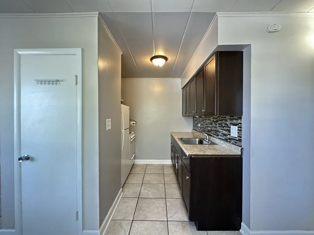 3820 25th Ave   60176 60176-unit#15-Schiller Park-IL