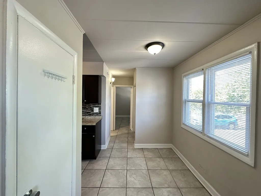 3820 25th Ave   60176 60176-unit#15-Schiller Park-IL