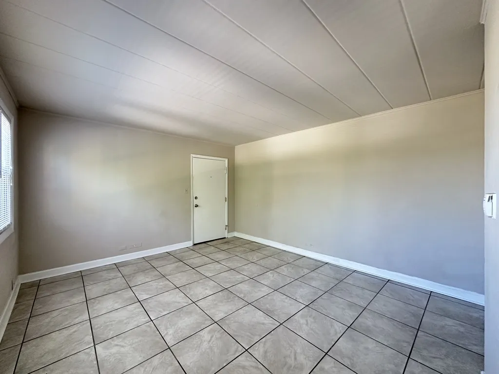 3820 25th Ave   60176 60176-unit#15-Schiller Park-IL