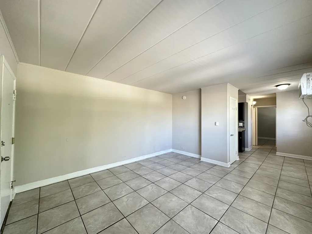 3820 25th Ave   60176 60176-unit#15-Schiller Park-IL