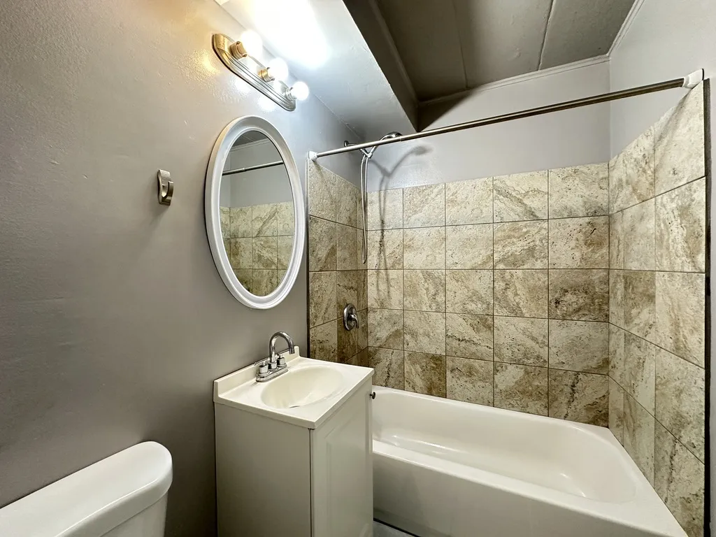 3820 25th Ave   60176 60176-unit#15-Schiller Park-IL