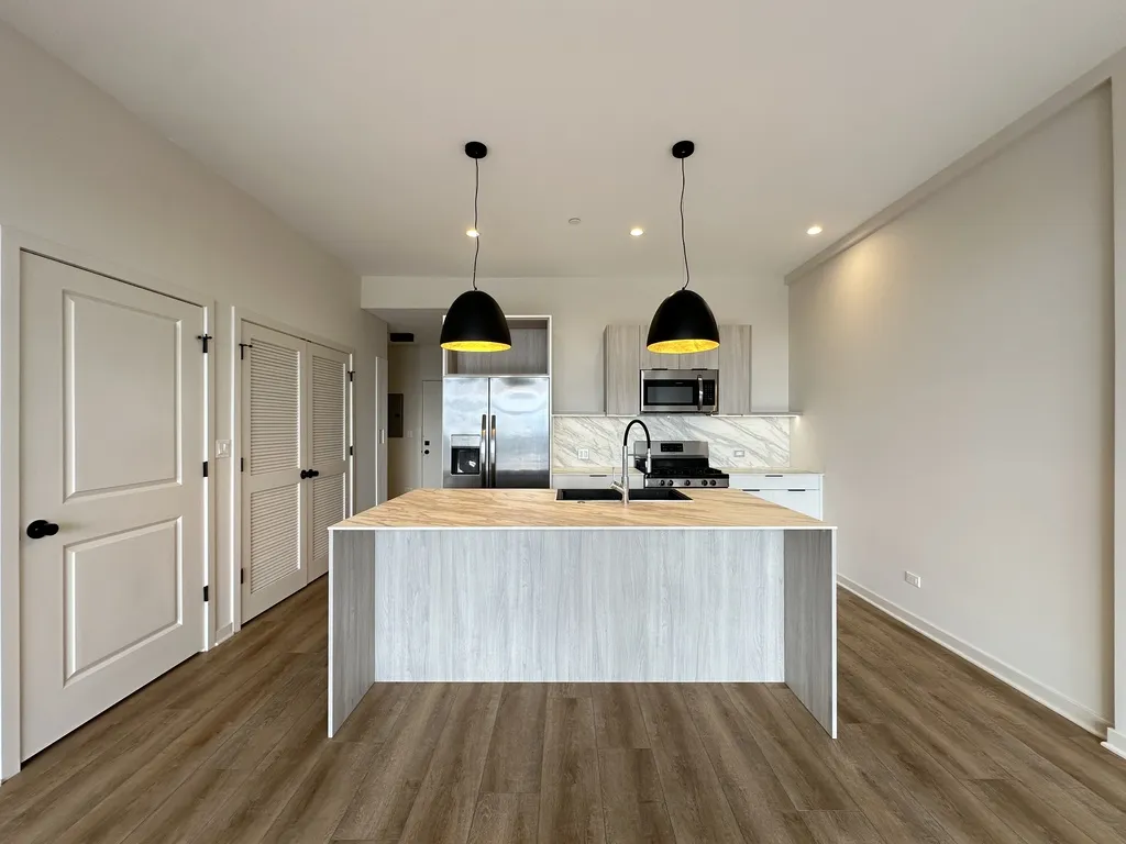 3207 N Narragansett, , 60634 60634-unit#306-Chicago-IL