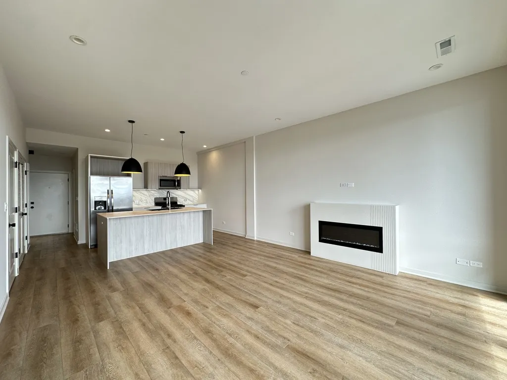 3207 N Narragansett, , 60634 60634-unit#306-Chicago-IL