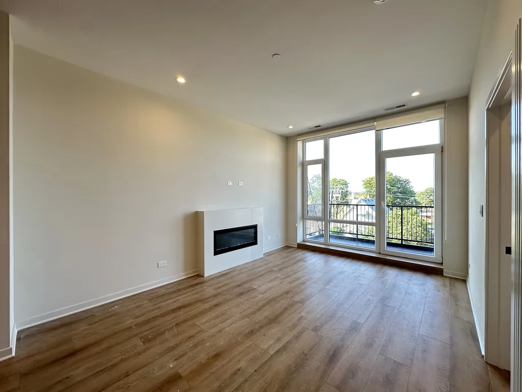 6340 W Belmont, , 60634 60634-unit#302-Chicago-IL