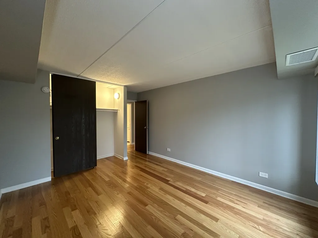 525 N Quentin Rd 60067 60067-unit#116-Palatine-IL