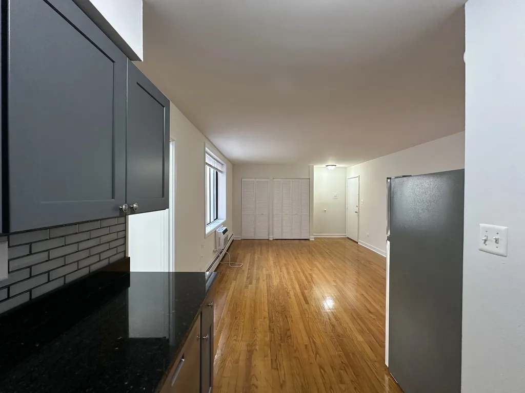 1515 W Morse, , 60626 60626-unit#305-Chicago-IL