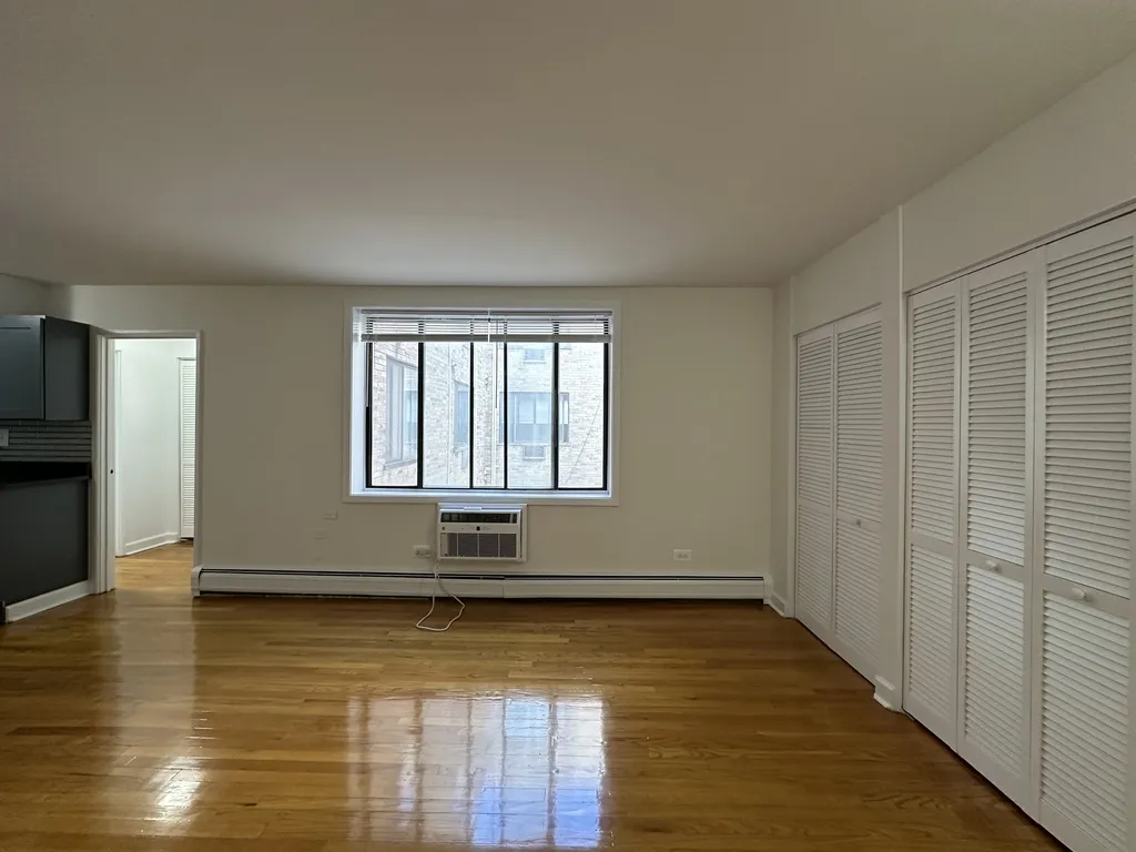 1515 W Morse, , 60626 60626-unit#305-Chicago-IL