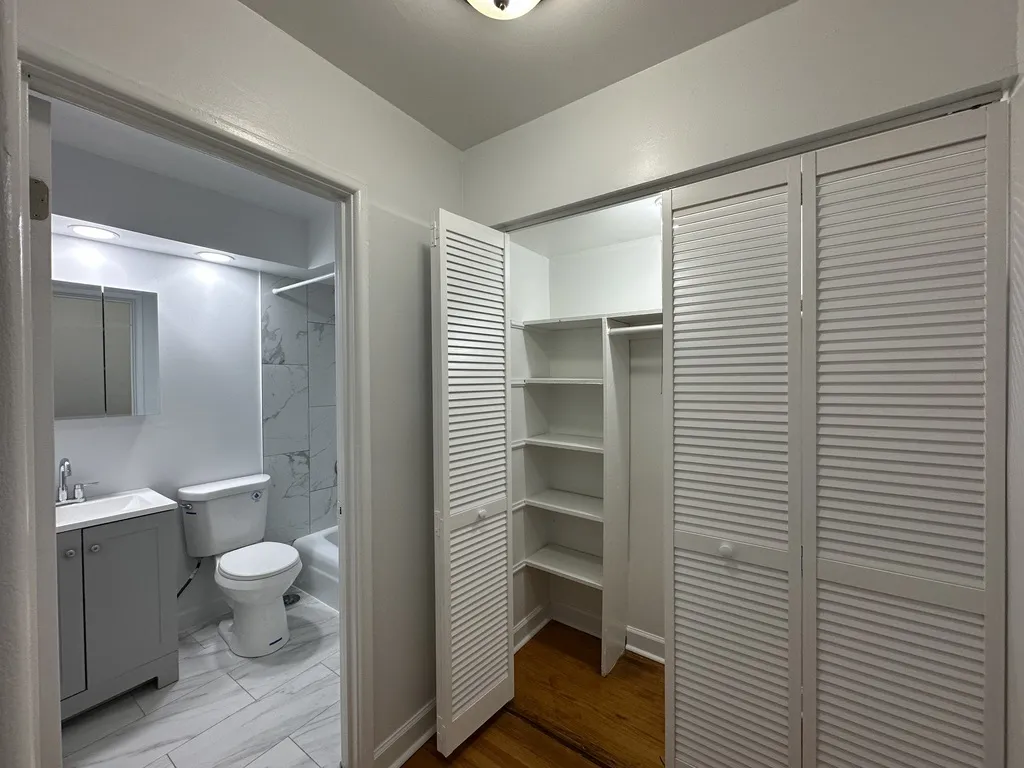 1515 W Morse, , 60626 60626-unit#305-Chicago-IL