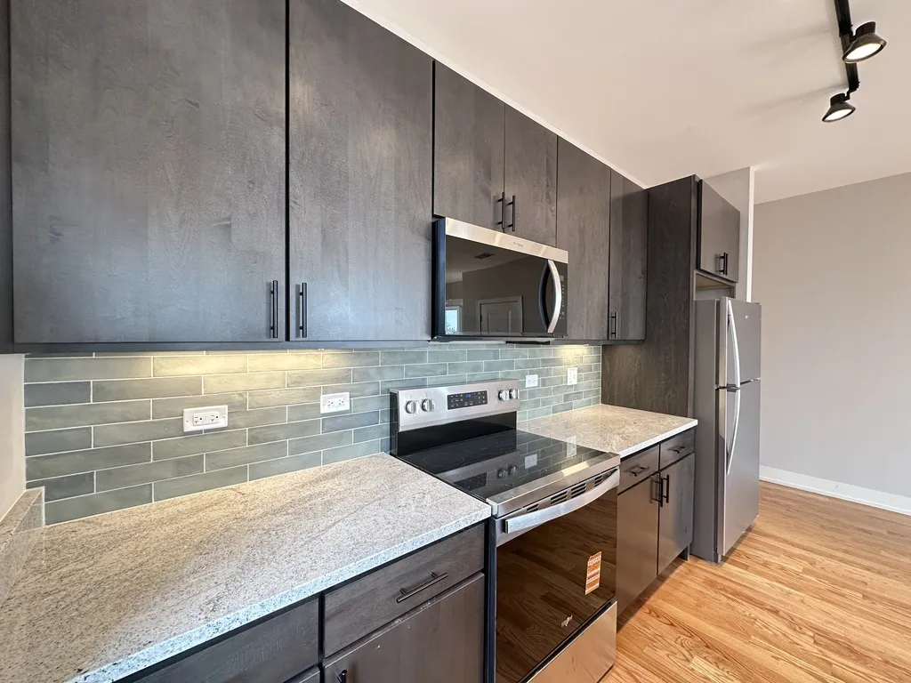 2100 W 18th Place, , 60608 60608-unit#402-Chicago-IL