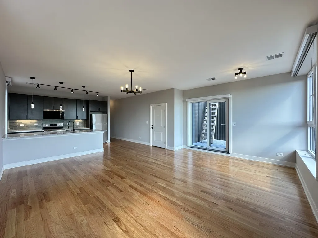 2100 W 18th Place, , 60608 60608-unit#402-Chicago-IL