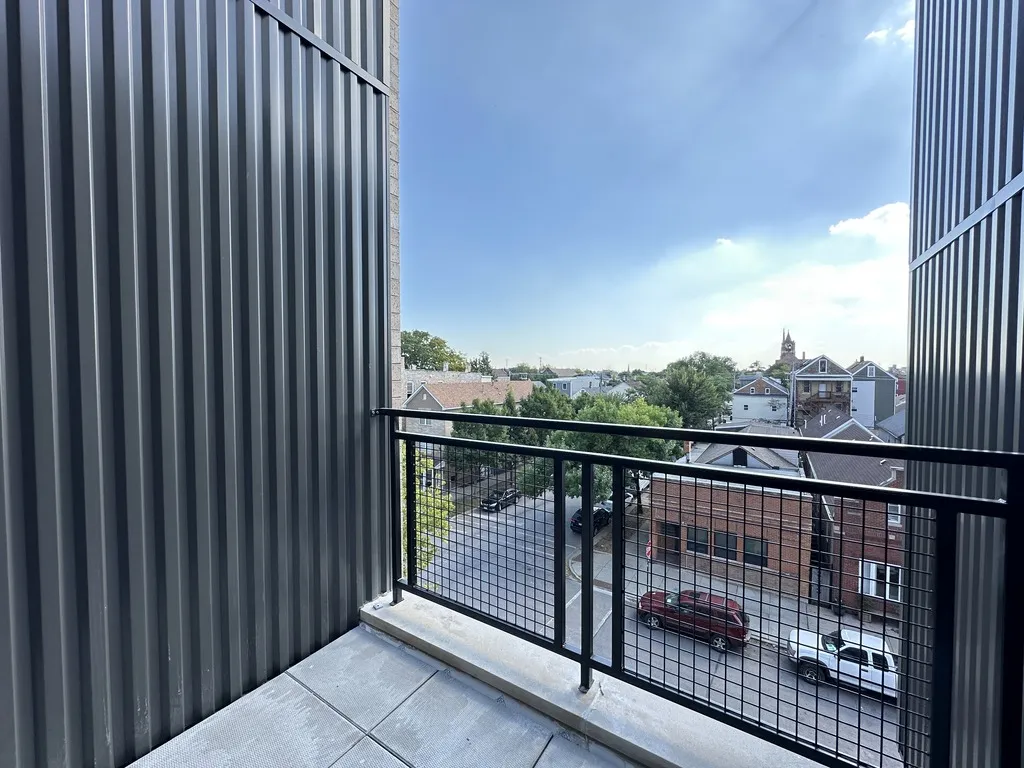 2100 W 18th Place, , 60608 60608-unit#402-Chicago-IL