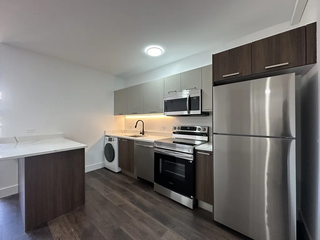 1553 W Hollywood, , 60660 60660-unit#311-Chicago-IL