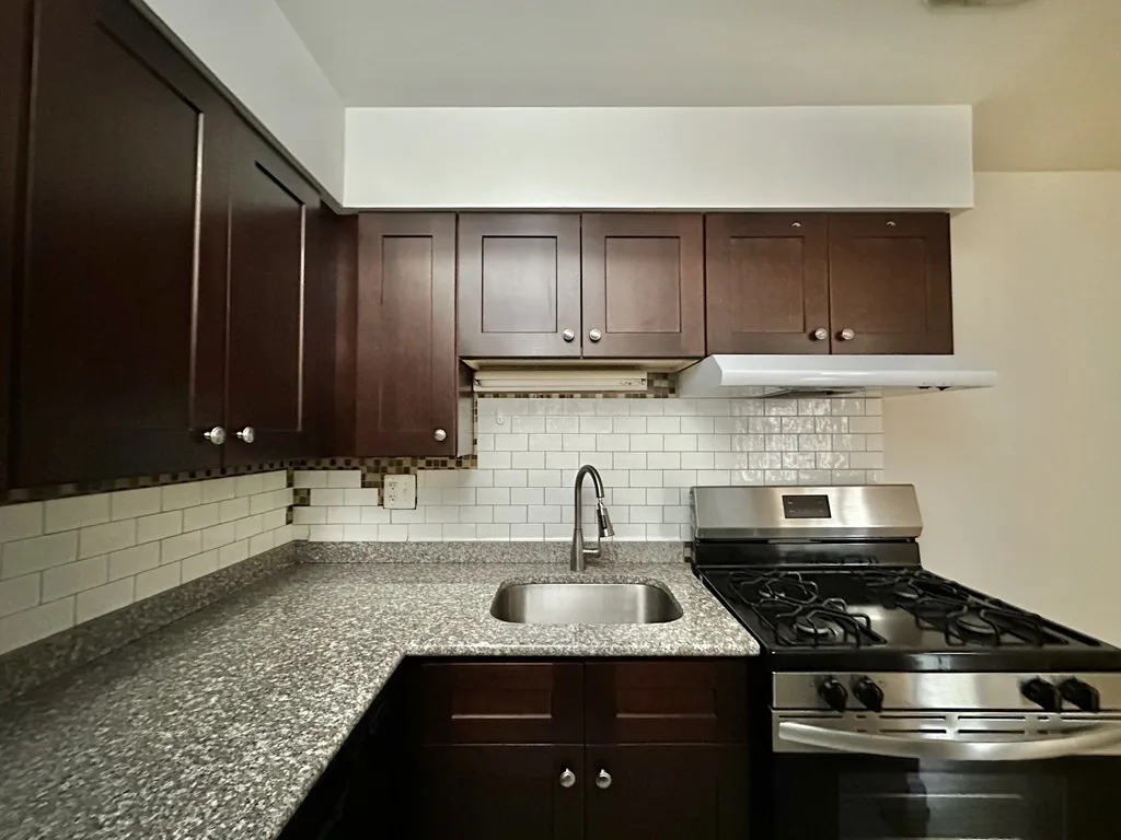 3710 N Pine Grove, , 60613 60613-unit#408-Chicago-IL