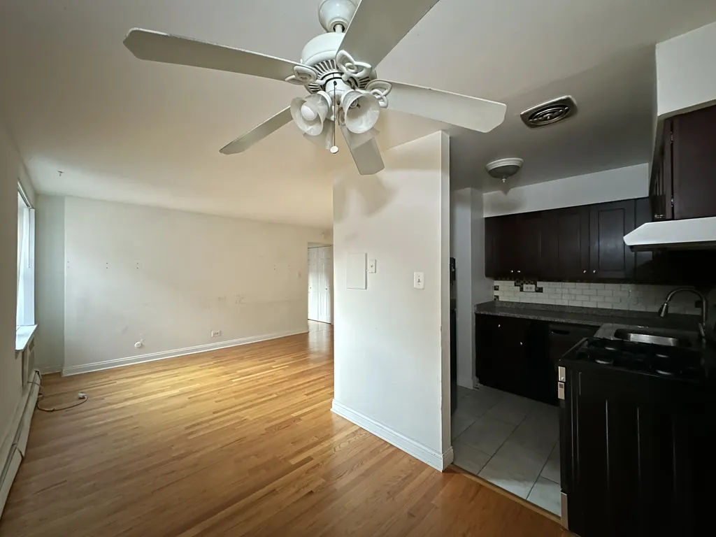 3710 N Pine Grove, , 60613 60613-unit#408-Chicago-IL