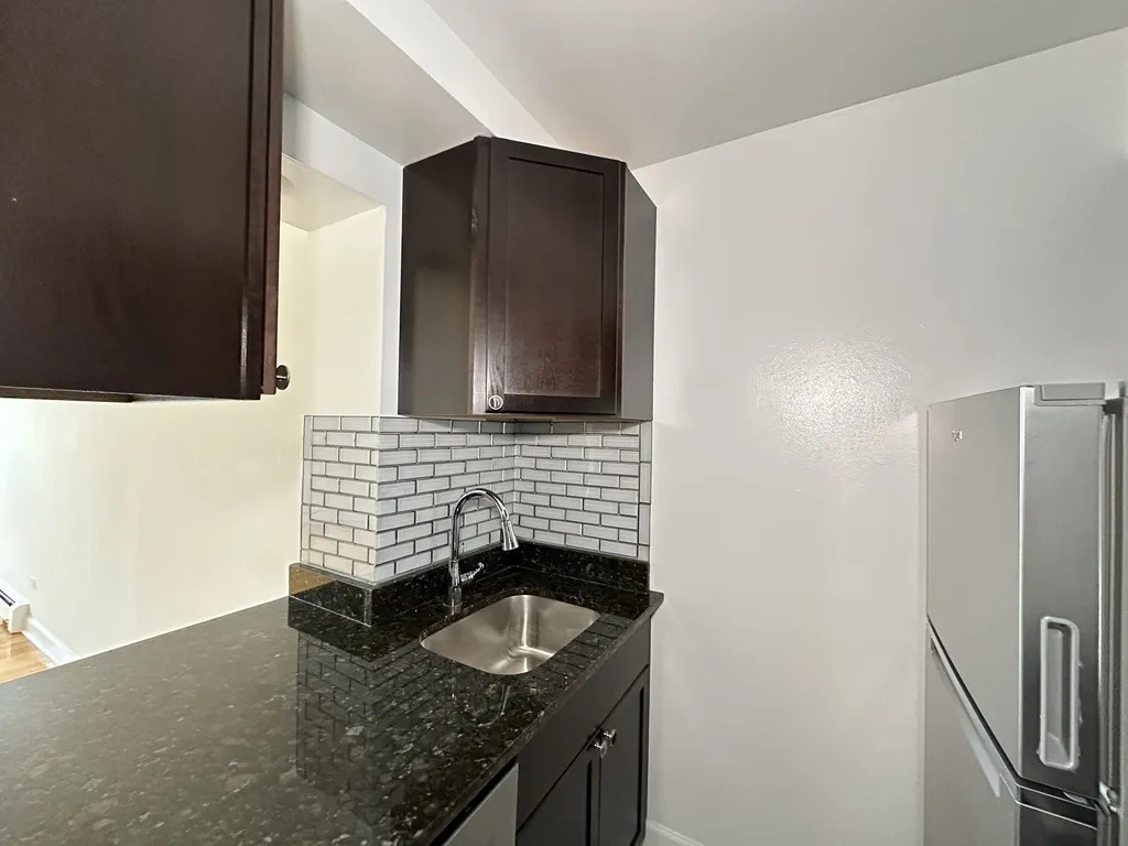 6830 N Sheridan, ,  60626 60626-unit#562-Chicago-IL
