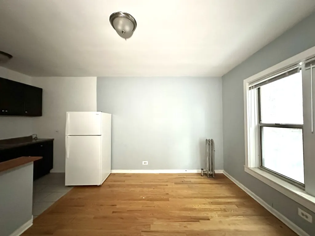 5662 N Ridge, , 60660 60660-unit#C2-Chicago-IL