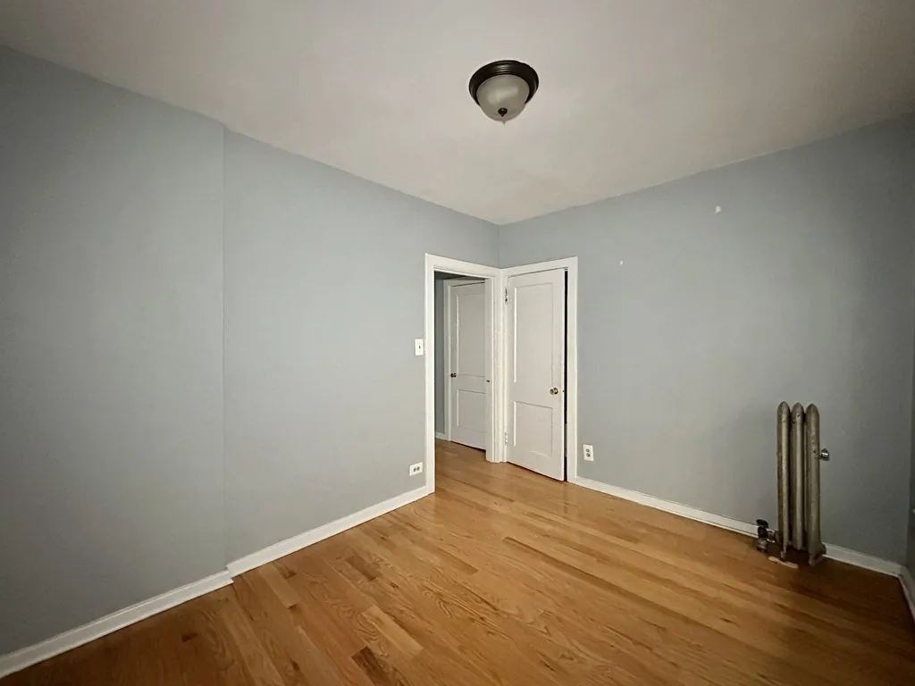 5662 N Ridge, , 60660 60660-unit#C2-Chicago-IL