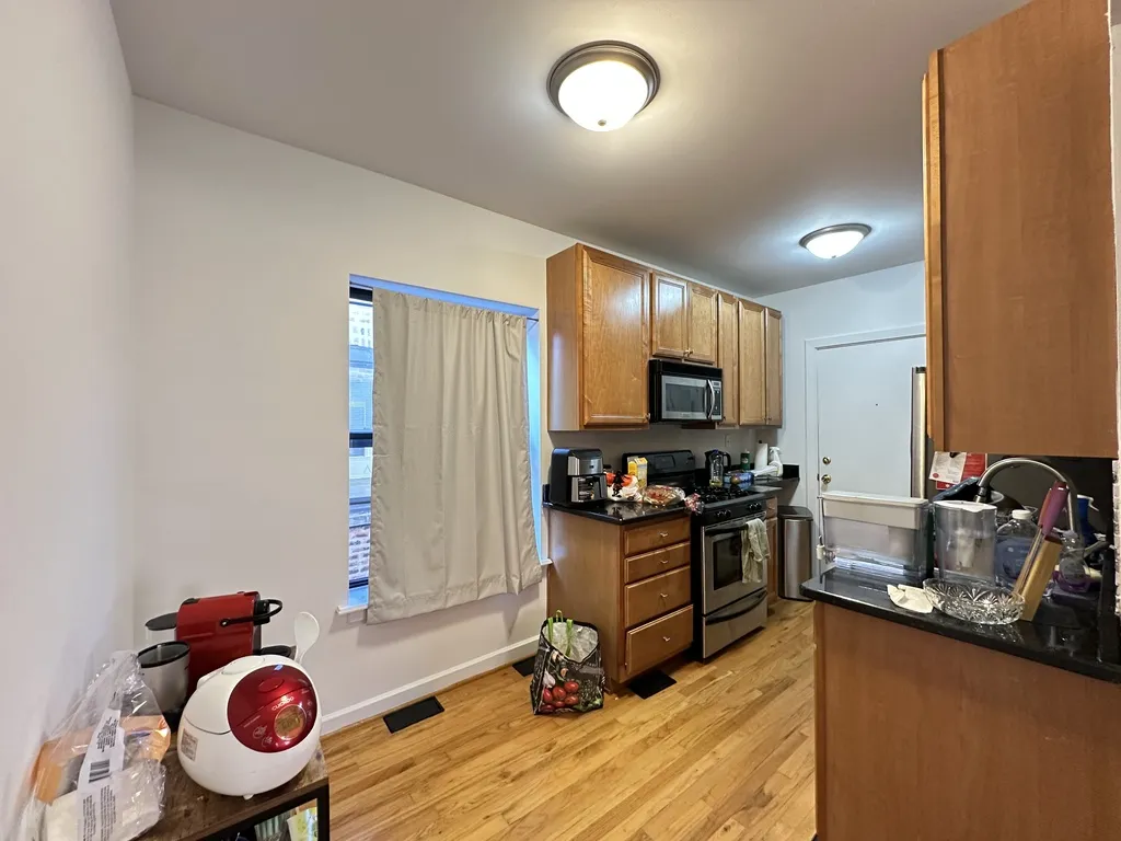 927 W Sunnyside, , 60640 60640-unit#S4-Chicago-IL