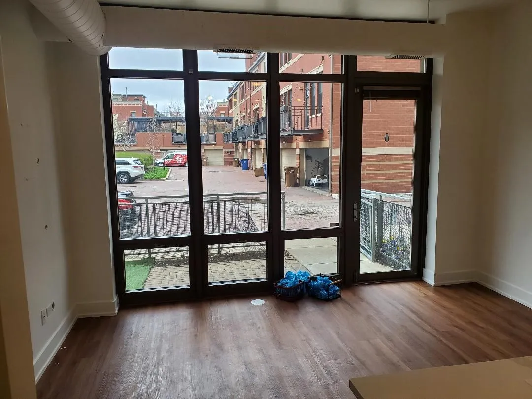 1000 N Kingsbury St 60610 60610-unit#107-Chicago-IL