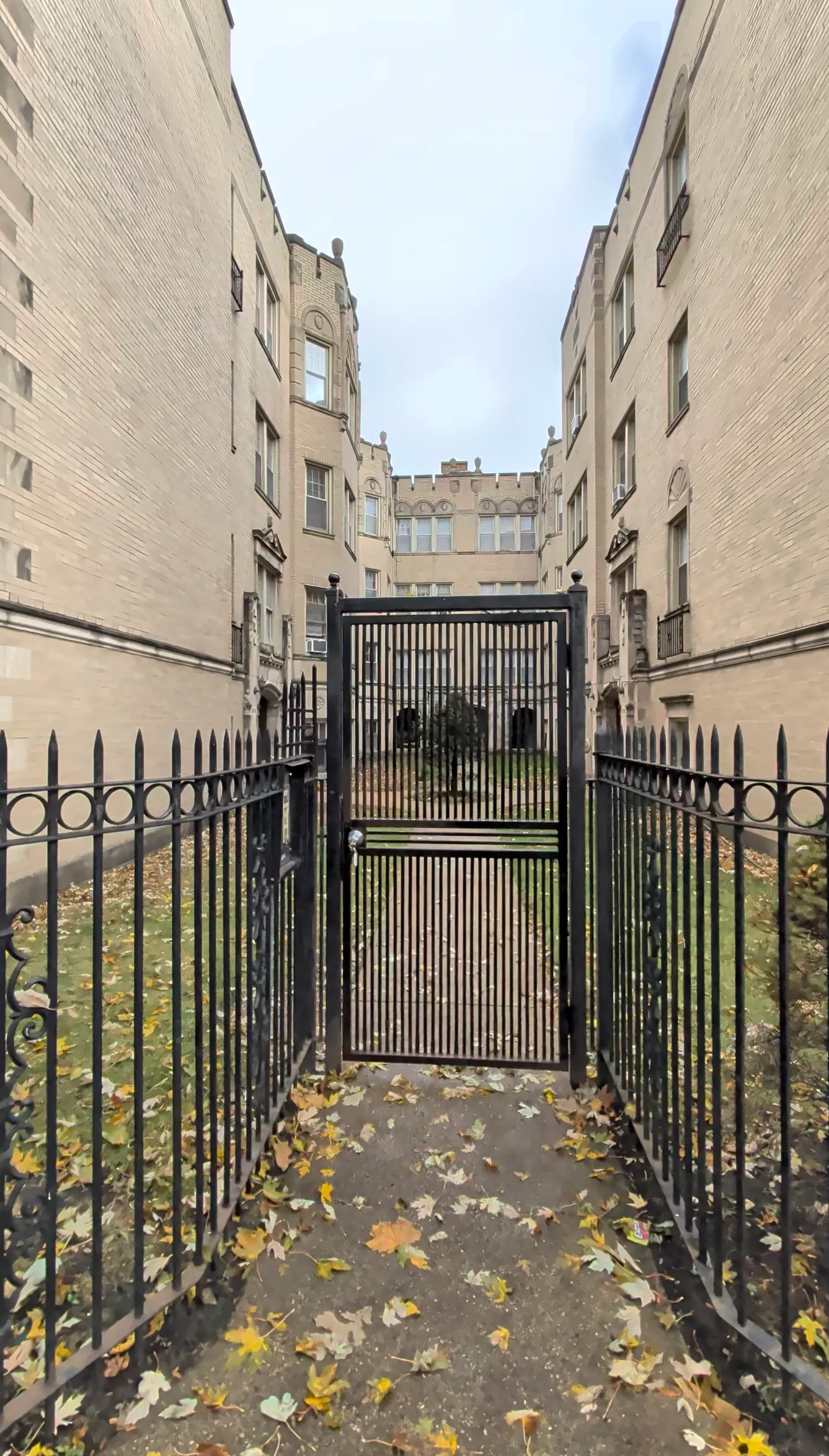 6709 N Greenview Ave   60626 60626-unit#3G-Chicago-IL