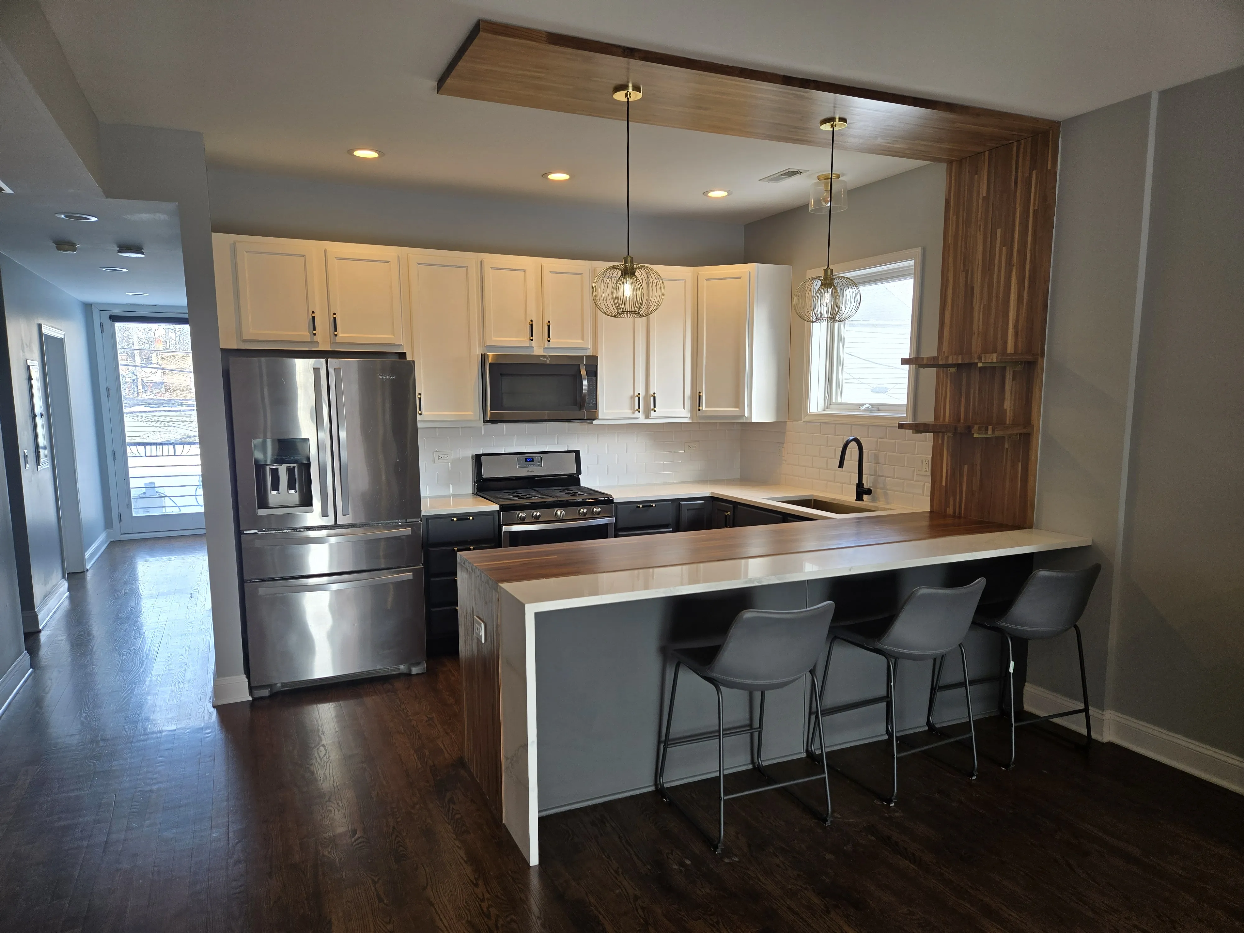 1610 W Grand Ave 60622 60622-unit#2C-Chicago-IL