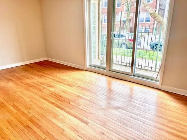 1246 W Byron St   60613 60613-unit#1-Chicago-IL