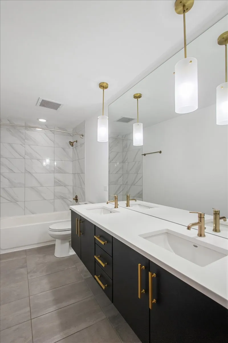 1242 W Huron St   60642 60642-unit#3-Chicago-IL