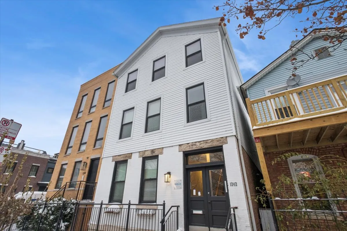 1242 W Huron St   60642 60642-unit#3-Chicago-IL